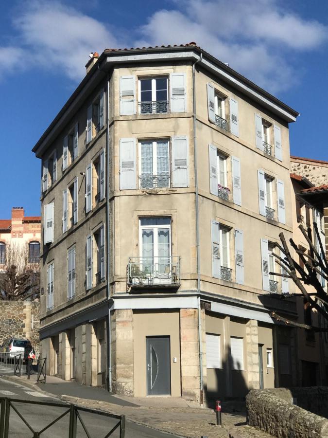 Chez Mick Et Sarah : Vert L'Industriel Le Puy-en-Velay Exterior photo